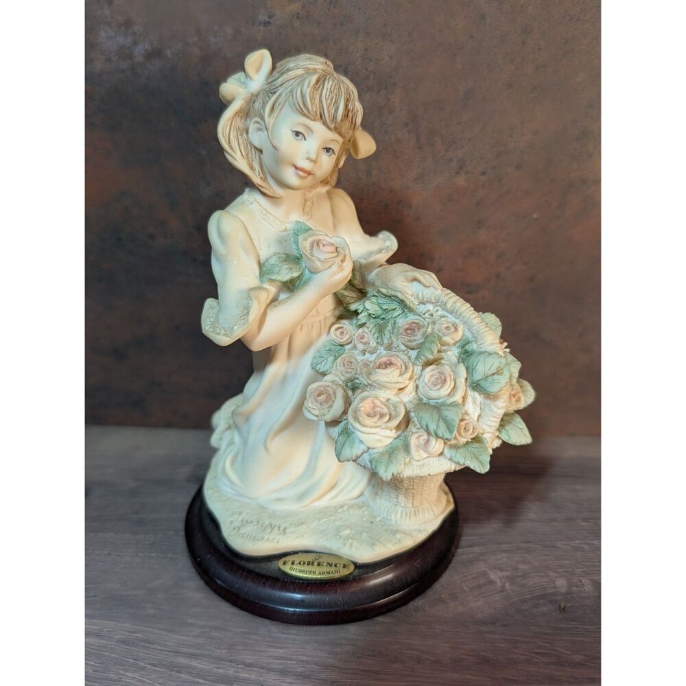 Giuseppe Armani Cherie 1418F Florence Italy Figurine Girl w/Roses Society 2001